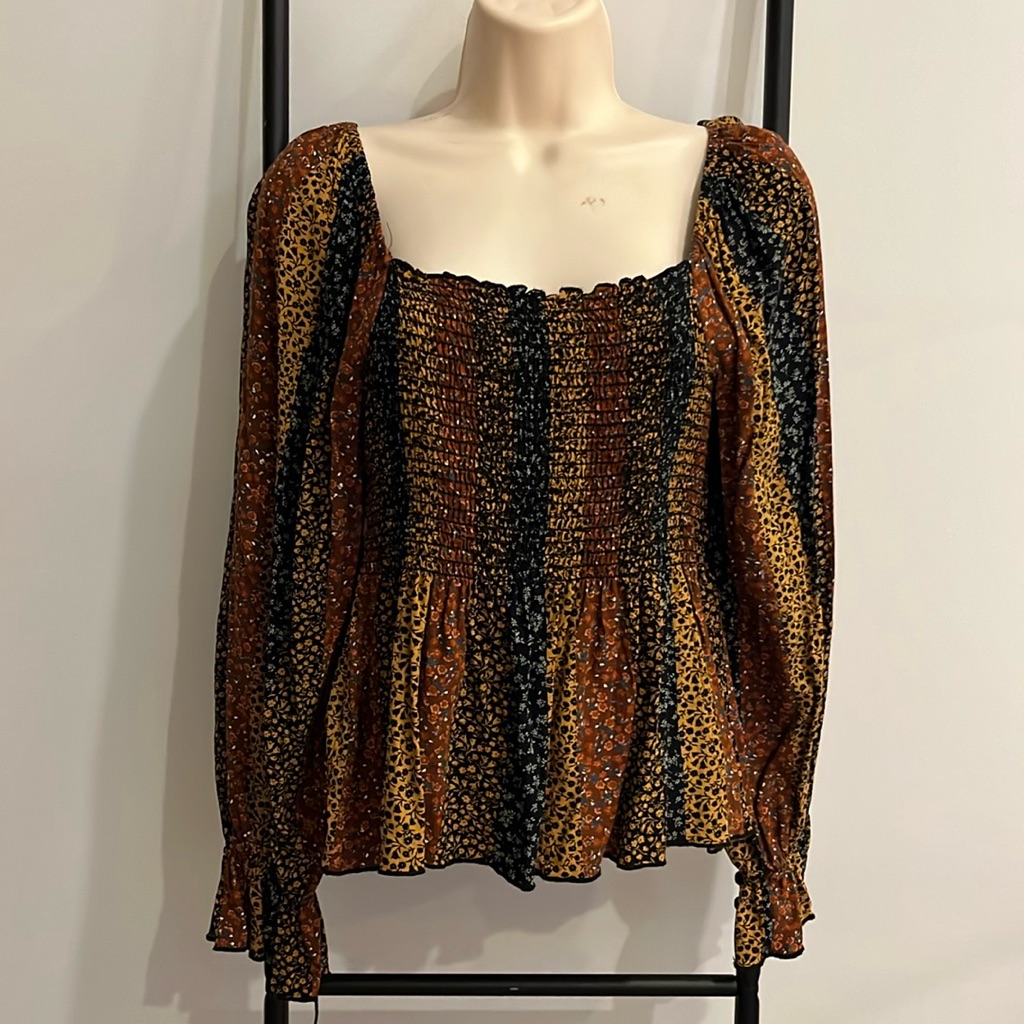Sugarfox Smocked Floral Print Shoulder Off Long Sleeve Square Neckline Blouse